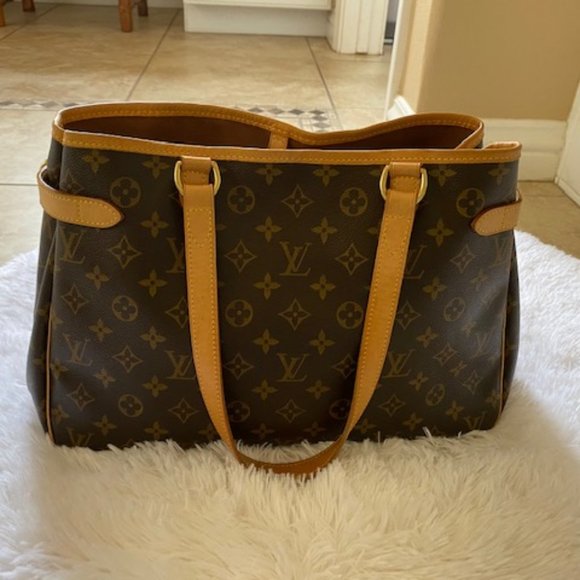 Louis Vuitton Handbags - 🎉 HP  🎉 100% Auth LOUIS VUITTON Batignolles Tote